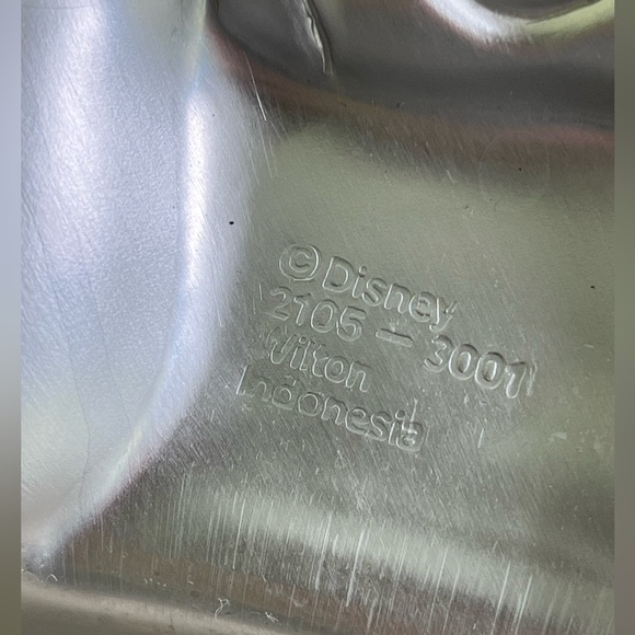 Vintage Wilton Tigger Cake Pan Disney - Picture 2 of 3